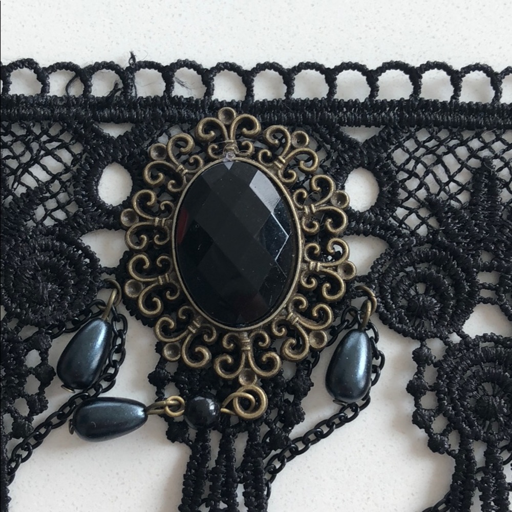 Black Lace Choker - Picture 7 of 7
